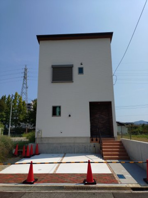 【駐車場】 | 高知市一ツ橋町2丁目　新築売家　3LDK | 駐車スペース2台分