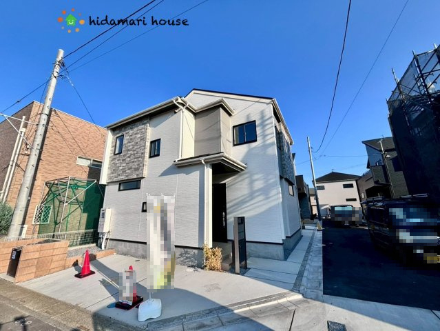 上尾市小泉2丁目　新築戸建　ブルーミングガーデン01の外観