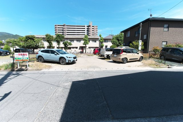 千崎駐車場（コクサイマンション弥生前）の外観