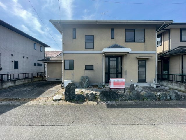 【外観】 | 玉村町斎田　中古住宅 | 内覧できます。お電話下さい。