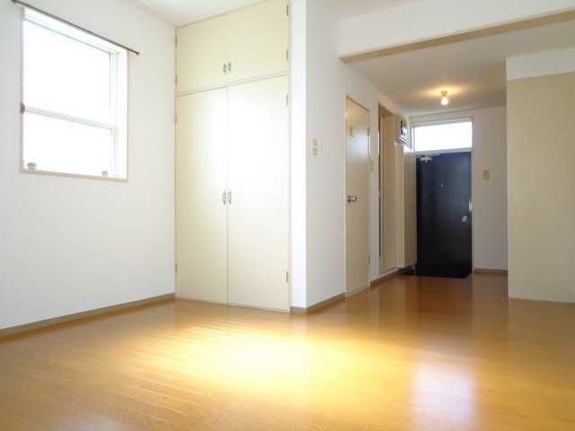 【居間・リビング】