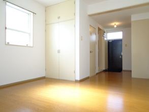 【居間・リビング】