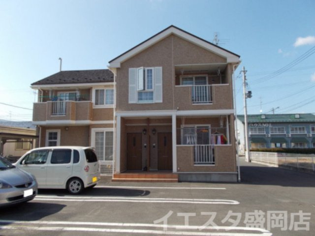 オーブ　メゾン　アミナ　Ａ棟の外観