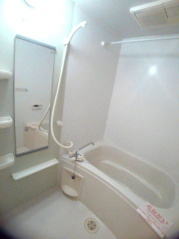 オーブ　メゾン　アミナ　Ａ棟の浴室