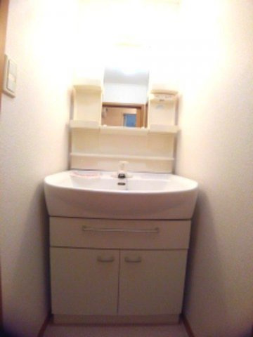 オーブ　メゾン　アミナ　Ａ棟の洗面所