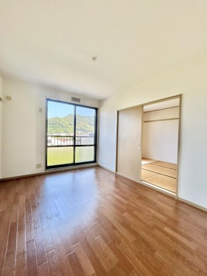 【洋室】 | ファミールハピネス