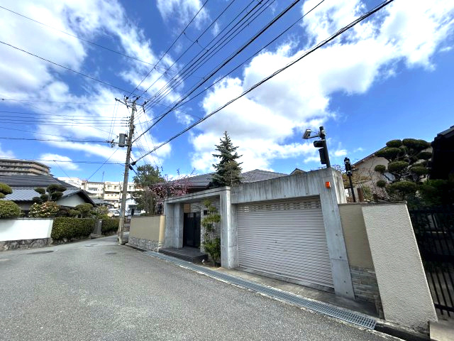 宝塚市鶴の荘　戸建　