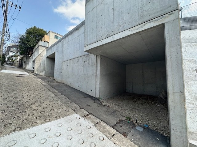 どうせなら、見晴らし良い家造っちゃお♪【保土ケ谷区岩崎町】売地の外観