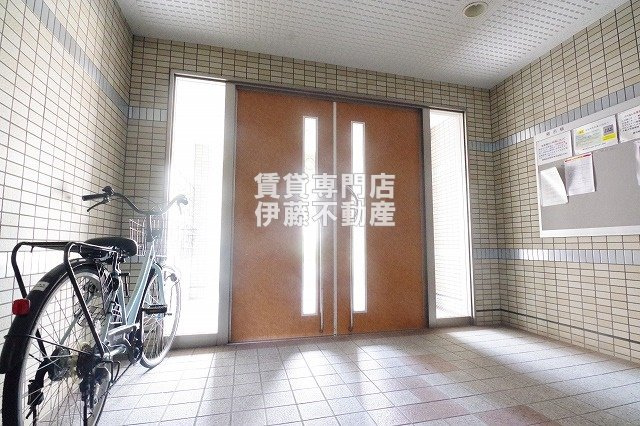 プリムローズマンションのロビー