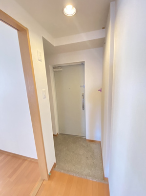 【玄関】 | シェーンブルン羽鷹