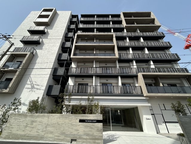 THE MUSIC COURTの外観