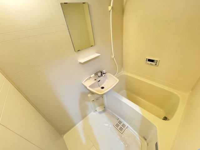 ディアコートＮの浴室