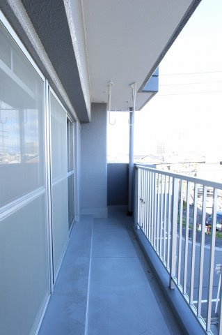 第６グランドハイツ服部のロビー