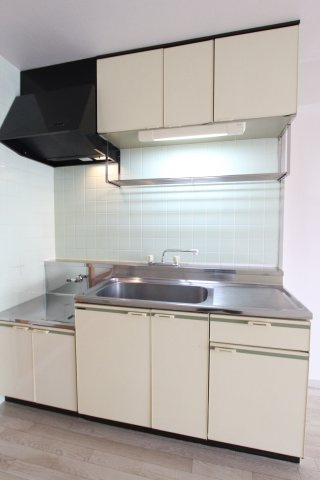 第６グランドハイツ服部のキッチン|別部屋のお写真で参考写真となります。