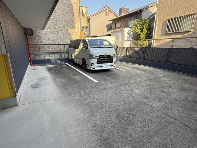 第５グランドハイツ鬼頭の駐車場