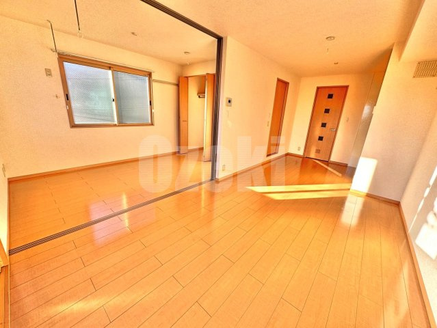 グランシエルの居間・リビング|※間取り反転、別部屋のもの