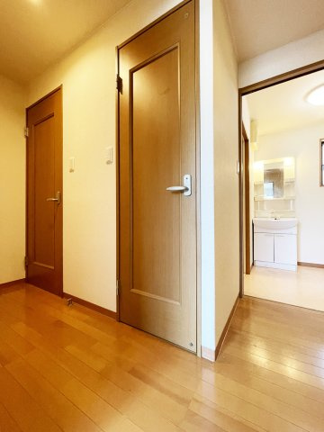 プレステージ八万Aの内装