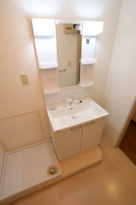 【独立洗面台】 | ボナージュ石橋