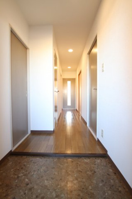 【玄関】 | ボナージュ石橋