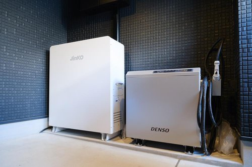 久世築山町のその他|蓄電池とＶ２Ｈ（家からＥＶ車へ高速充電または必要に応じてＥＶ車から家へ電気の供給）