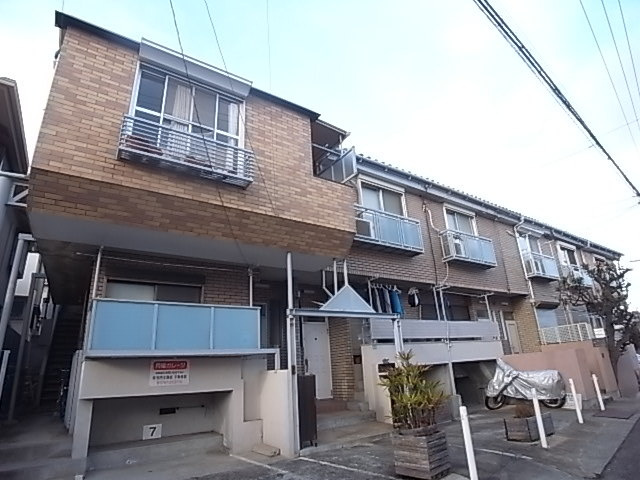 ドミール東芦屋の外観