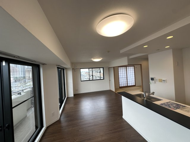 APAガーデンコート鳳西町壱番館の居間・リビング