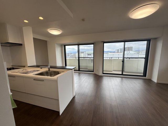 APAガーデンコート鳳西町壱番館の居間・リビング