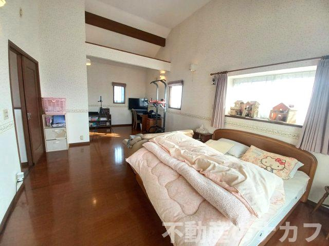 宇城市小川町江頭の中古一戸建の洋室|2F　13.75帖