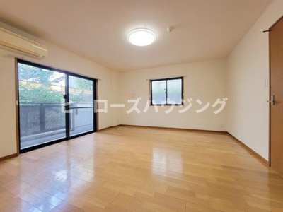 【居間・リビング】 | シャンリジェール