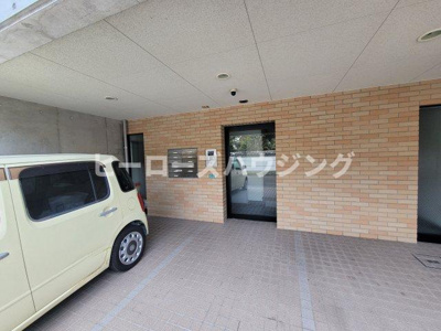 【エントランス】 | シャンリジェール