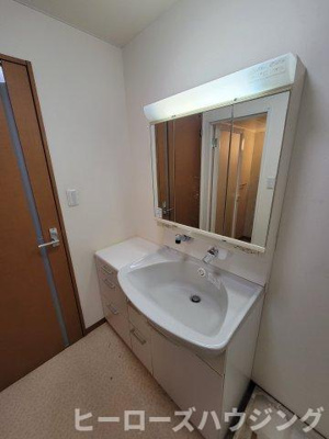 【洗面所】 | シャンリジェール