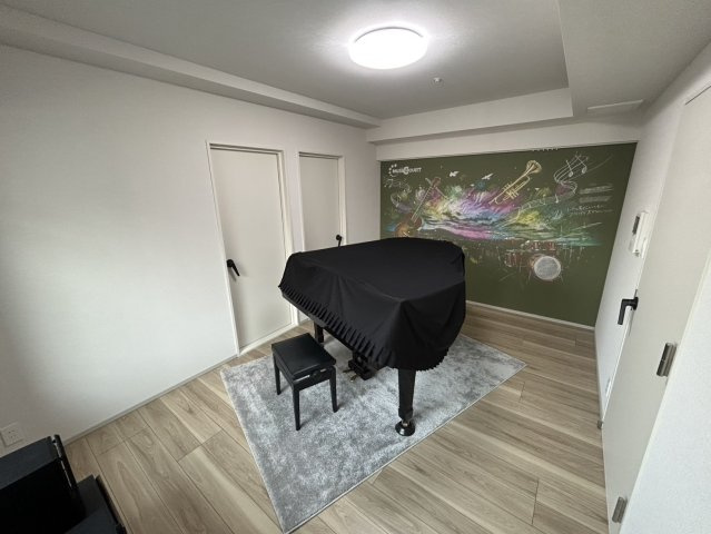 THE MUSIC COURTの居間・リビング