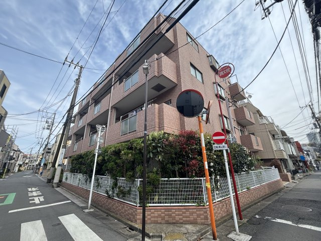 アベニール中野の外観