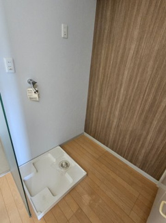 【内装】 | Stadt Port | 室内洗濯機置き場です。右側は冷蔵庫置き場になります