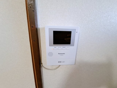【セキュリティ】 | 山手町2戸1貸家　東側