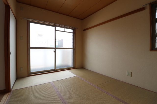 コート若園の内装