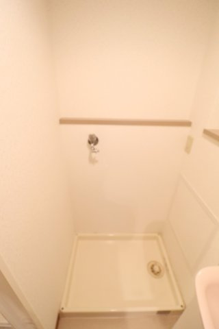 コート若園の内装