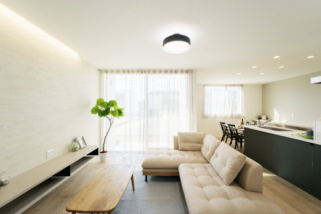 【居間・リビング】 | グランディール宇土高校前　5号棟