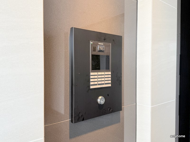 MAXIV CROS 江坂　仲介手数料のセキュリティ