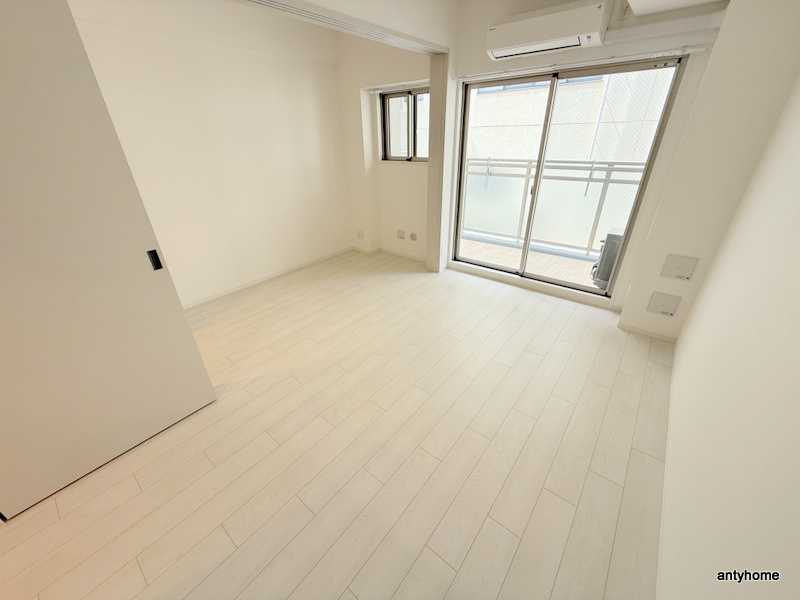 MAXIV CROS 江坂　仲介手数料の洋室