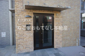 【エントランス】