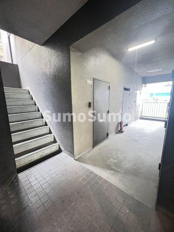 パーソナルハイツ御影Ⅱのロビー|清潔なロビーです