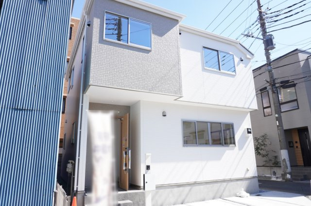 草加市旭町5丁目 新築分譲住宅の外観