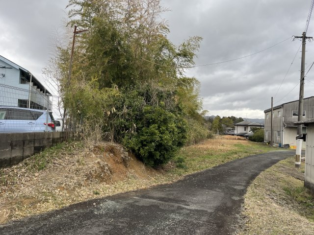 上津町土地の周辺