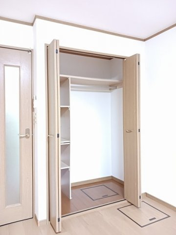 カリーノの収納|大きなものも収納できそうです