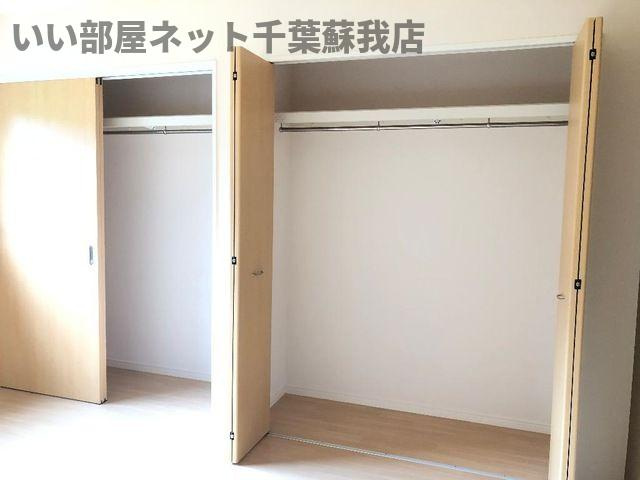 ユニヴァリィ　ミラドールＢの収納|小物を収納するのに便利です