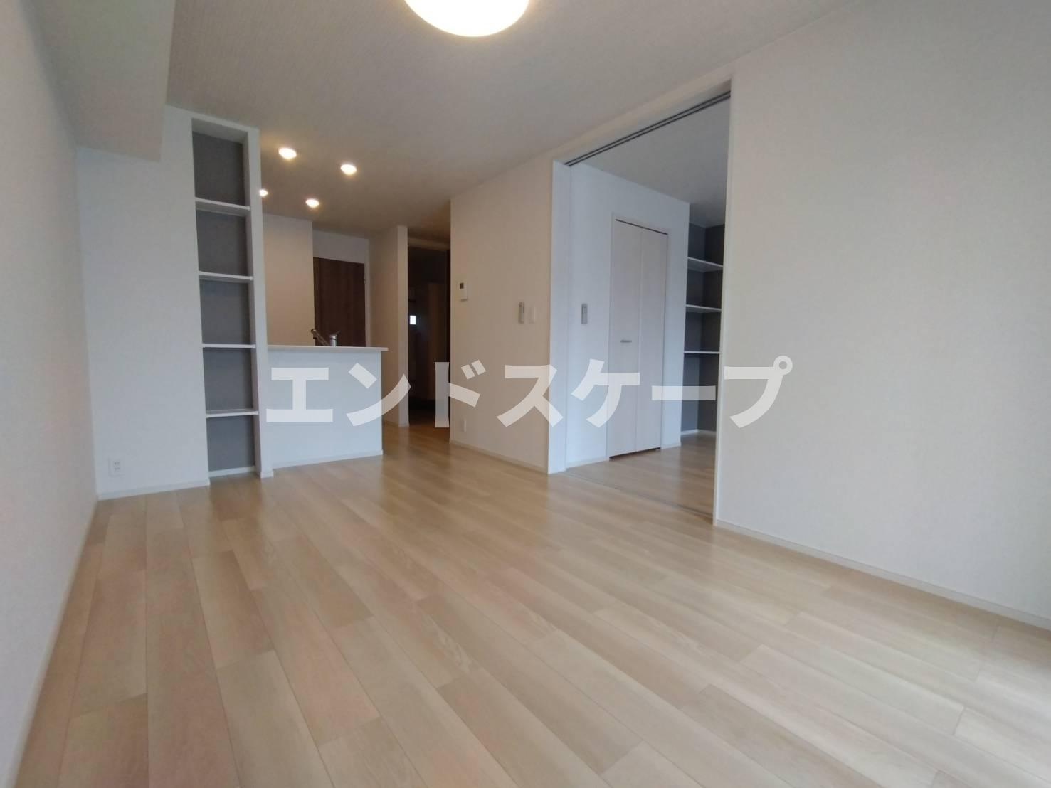 モンテリザイア藤岡　Ⅱの居間・リビング|高崎、前橋のお部屋探しはエンドスケープまで！お客様の理想お聞かせ下さい♪