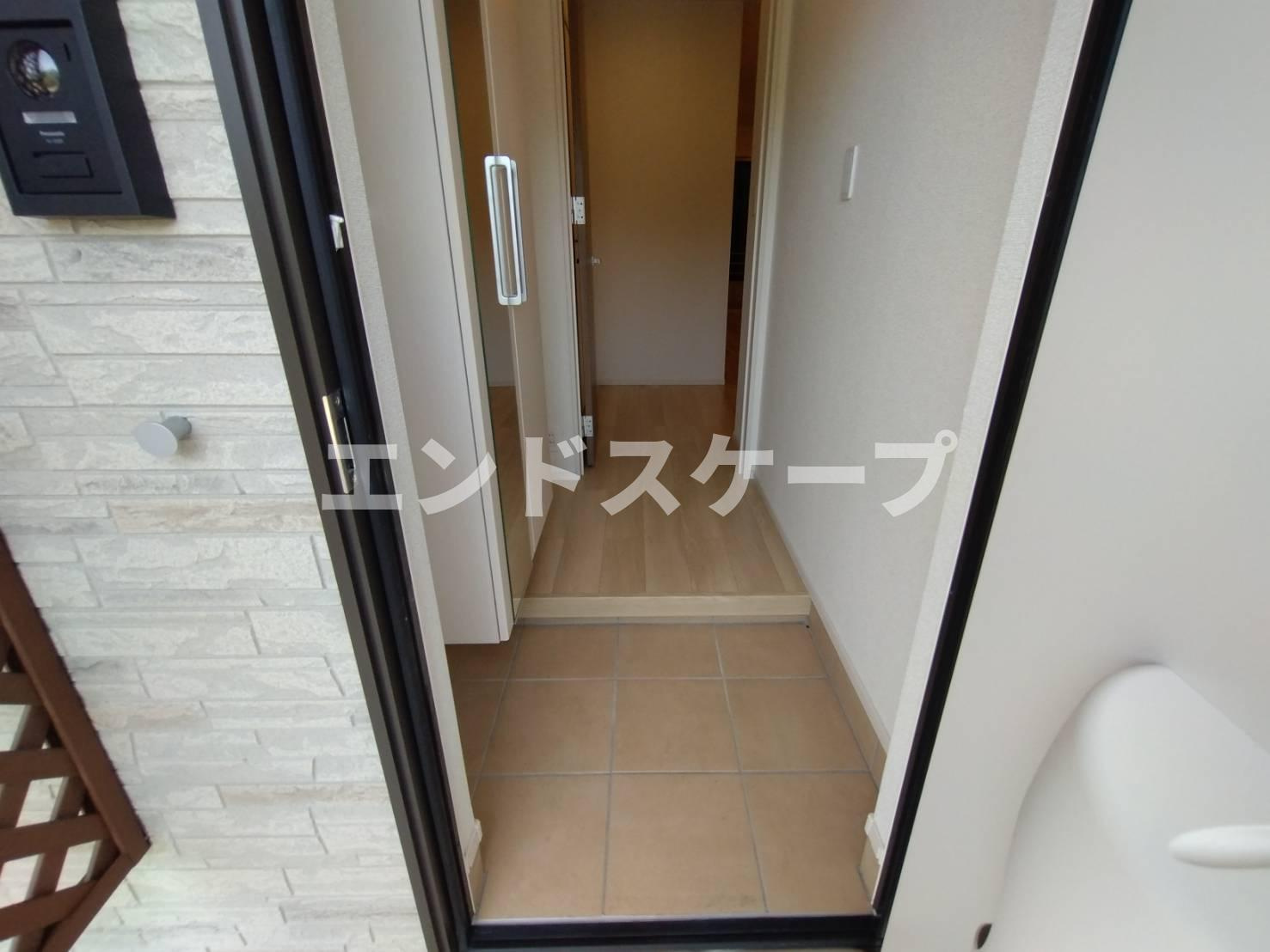 モンテリザイア藤岡　Ⅱの玄関|高崎、前橋のお部屋探しはエンドスケープまで！お客様の理想お聞かせ下さい♪