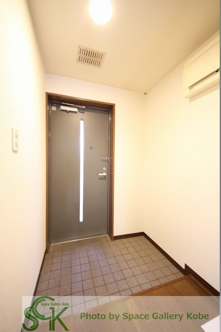 プラザハイツ二ツ屋　G棟の玄関|※お部屋により仕様が異なる可能性があります。