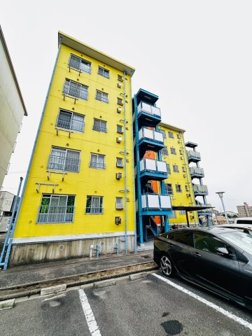 エード白川の外観